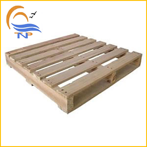 Pallet gỗ tự nhiên
